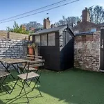 Sycamore House