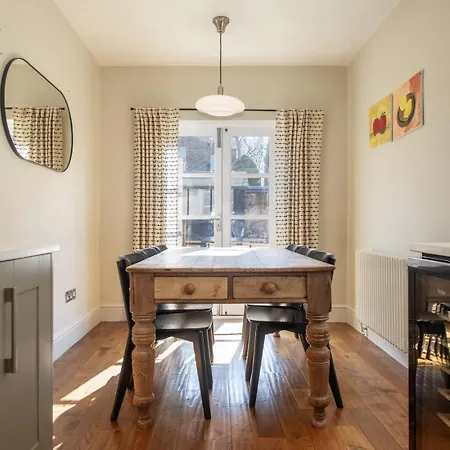 Sycamore House * يورك